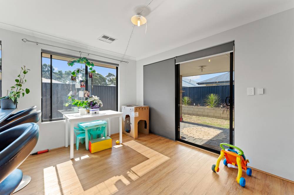 10 Albina Way, BALDIVIS, WA 6171