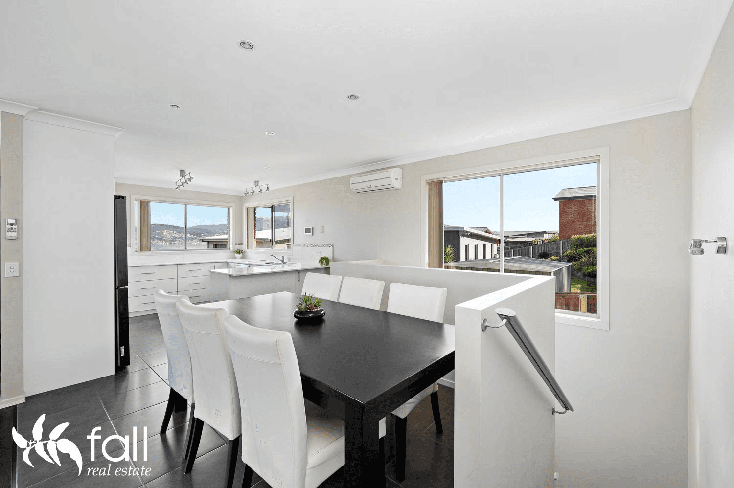 2/618 Oceana Drive, HOWRAH, TAS 7018