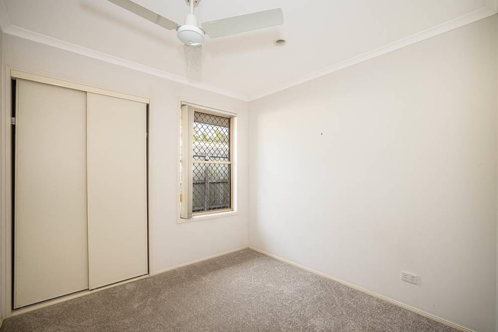 15 Monavale Court, Sandstone Point, QLD 4511