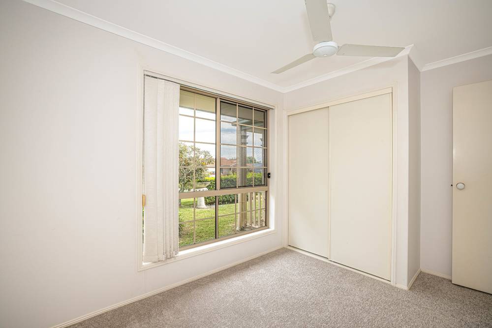 15 Monavale Court, Sandstone Point, QLD 4511