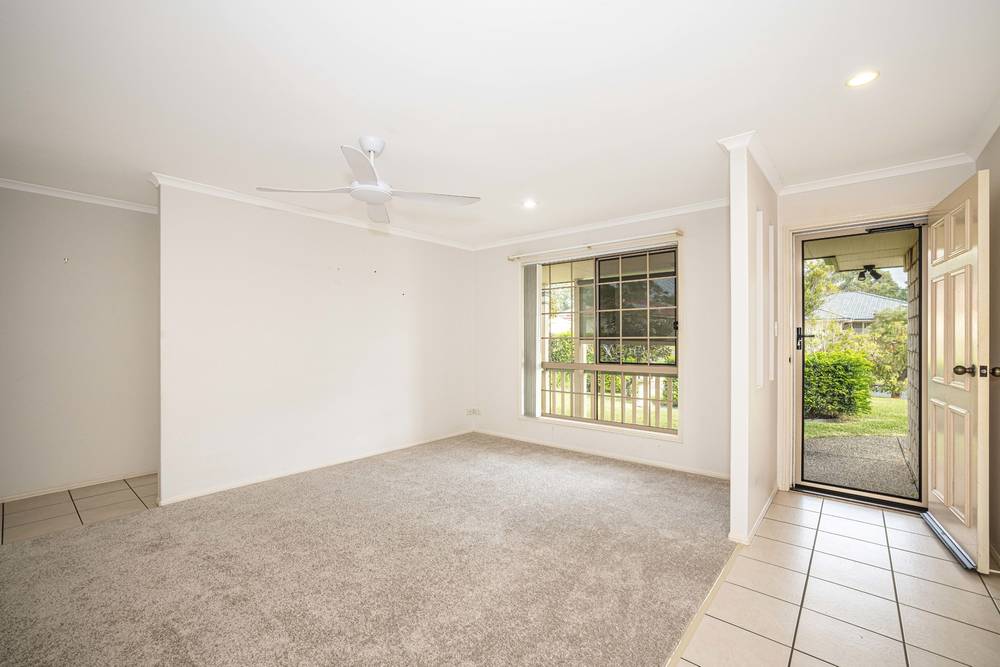 15 Monavale Court, Sandstone Point, QLD 4511