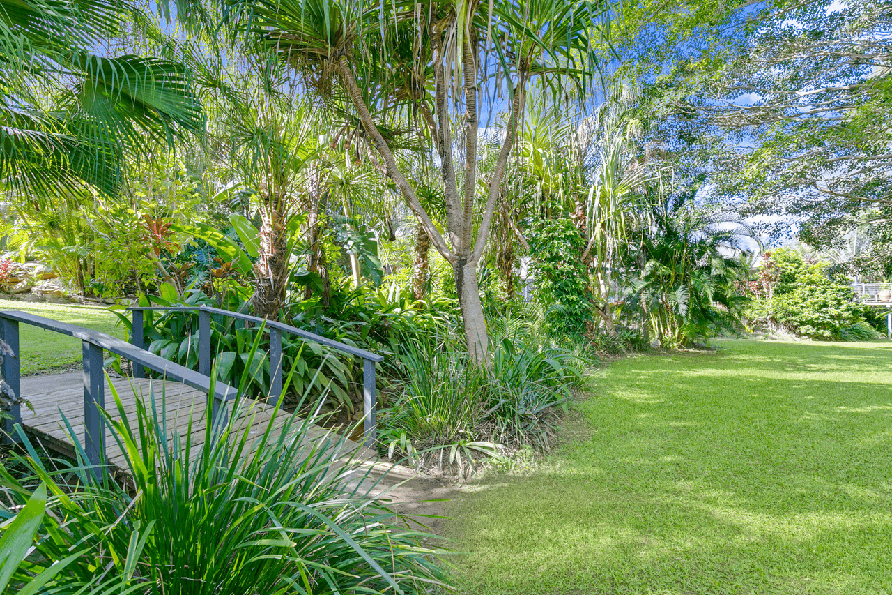 2 Whipbird Place, Glenview, QLD 4553