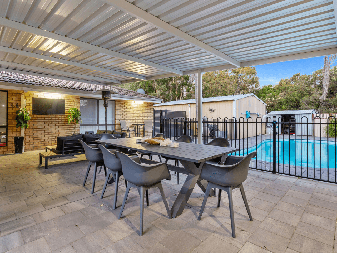 2 Gulf Way, LESCHENAULT, WA 6233