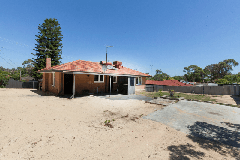 57 Christmas Avenue, ORELIA, WA 6167