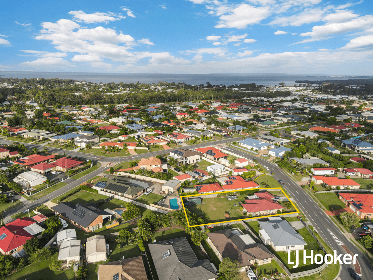 30 Parsons Boulevard, DECEPTION BAY, QLD 4508