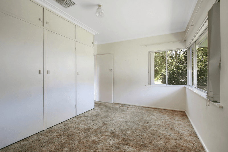 442 Parnall Street, LAVINGTON, NSW 2641