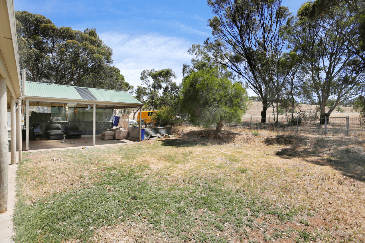 35 Ayers Street, BURRA, SA 5417