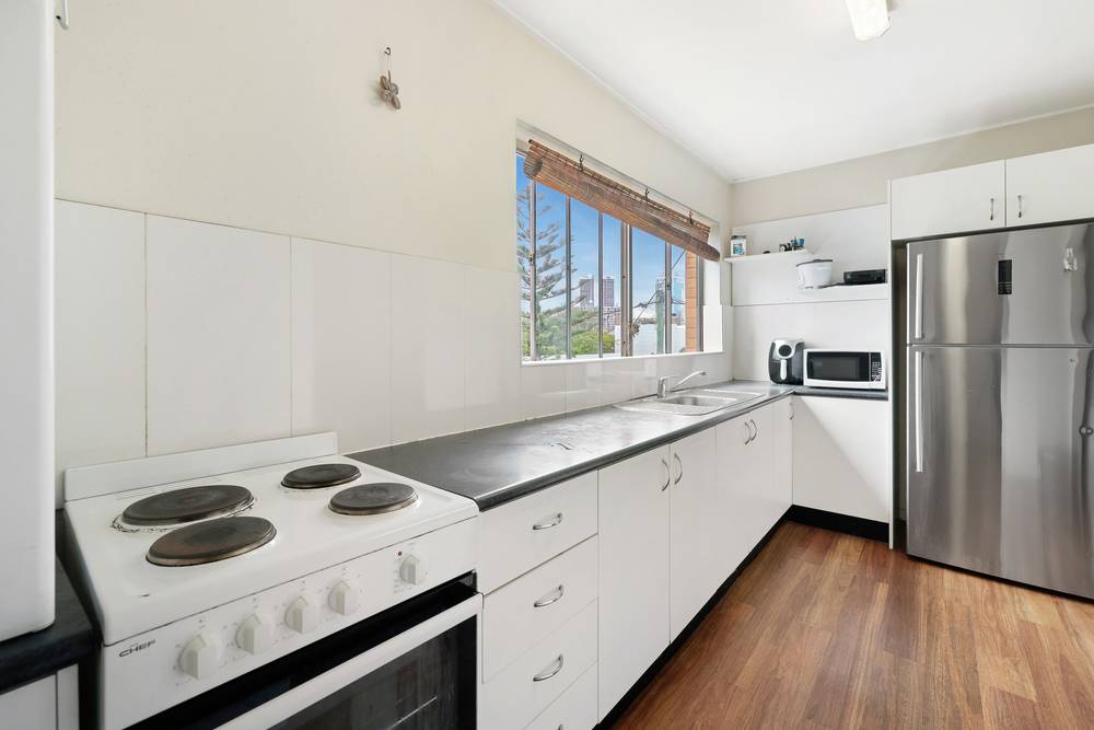 5/36 Markwell Avenue, Surfers Paradise, QLD 4217