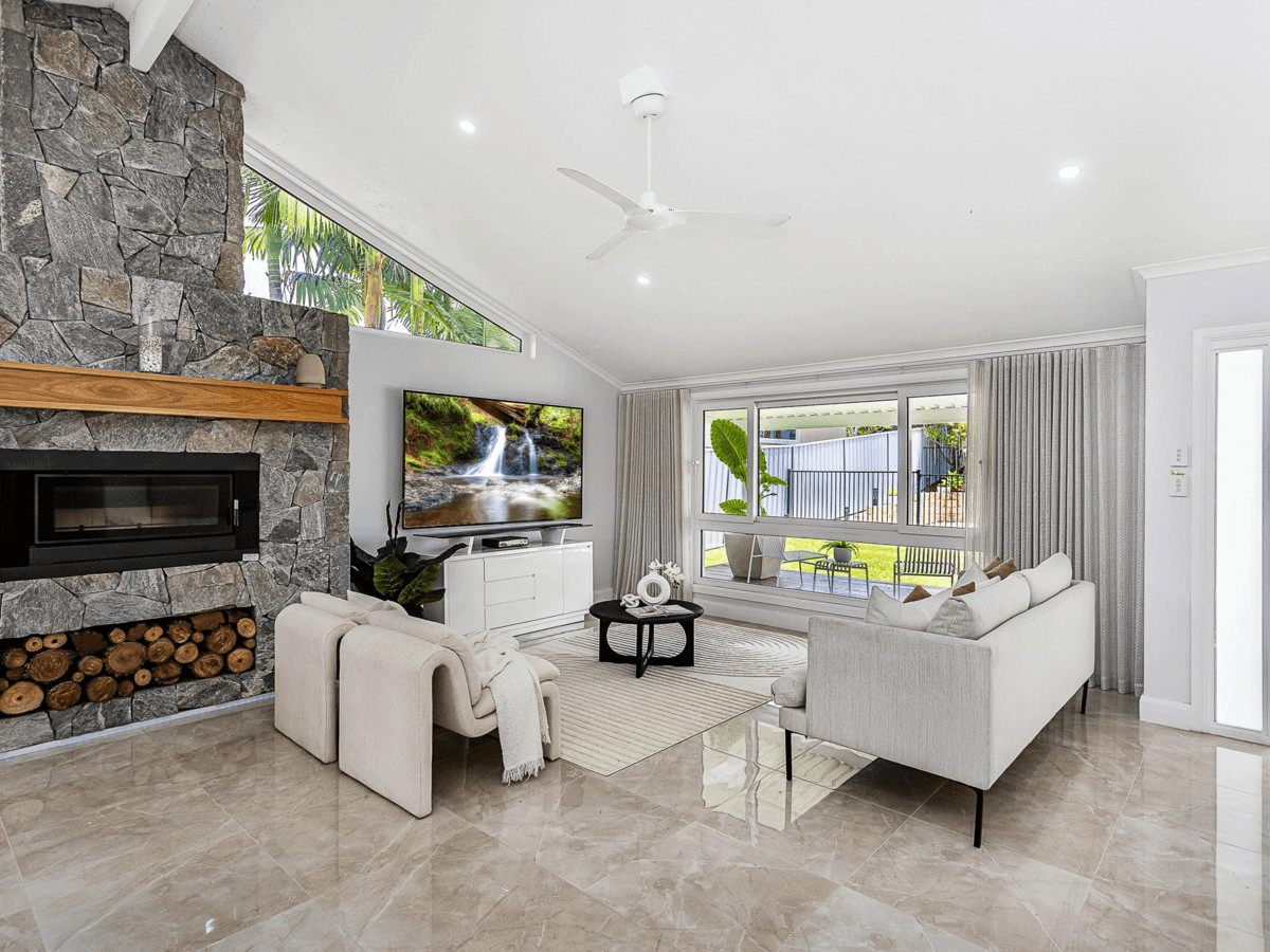 9 Chippewa Circuit, MUDGEERABA, QLD 4213