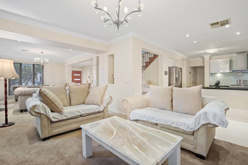 87 Linacre Drive, BUNDOORA, VIC 3083