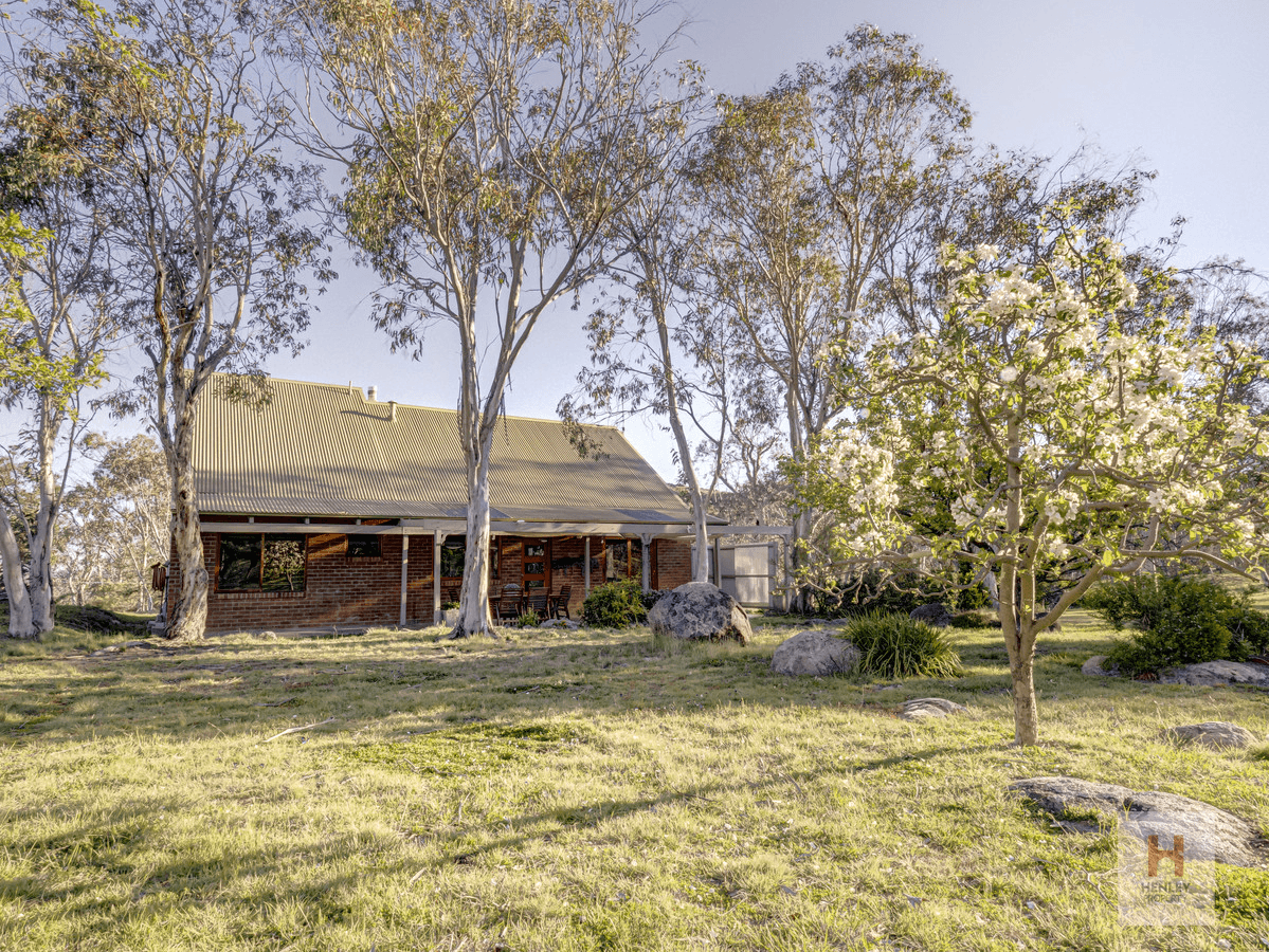 47 Eucumbene Road, Hill Top, NSW 2628