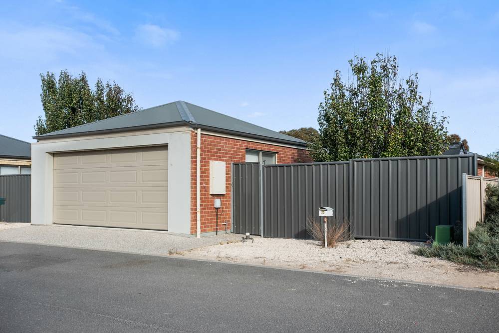 23 Princess Royal Pde, Hindmarsh Island, SA 5214