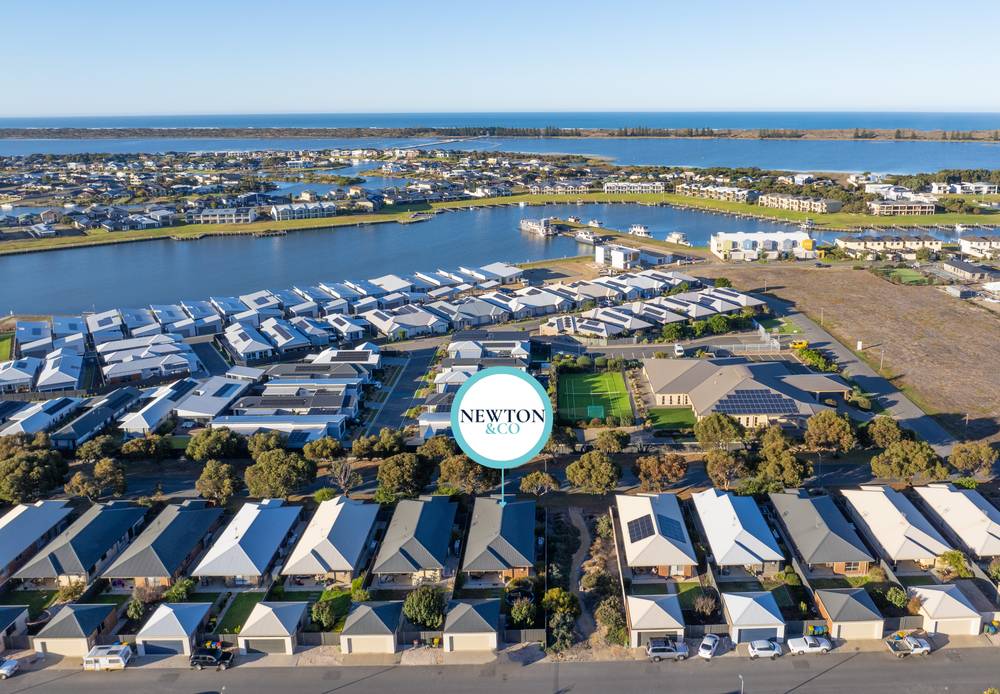 23 Princess Royal Pde, Hindmarsh Island, SA 5214
