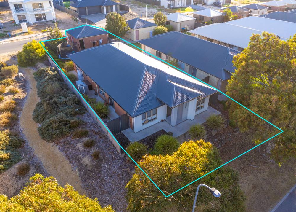 23 Princess Royal Pde, Hindmarsh Island, SA 5214