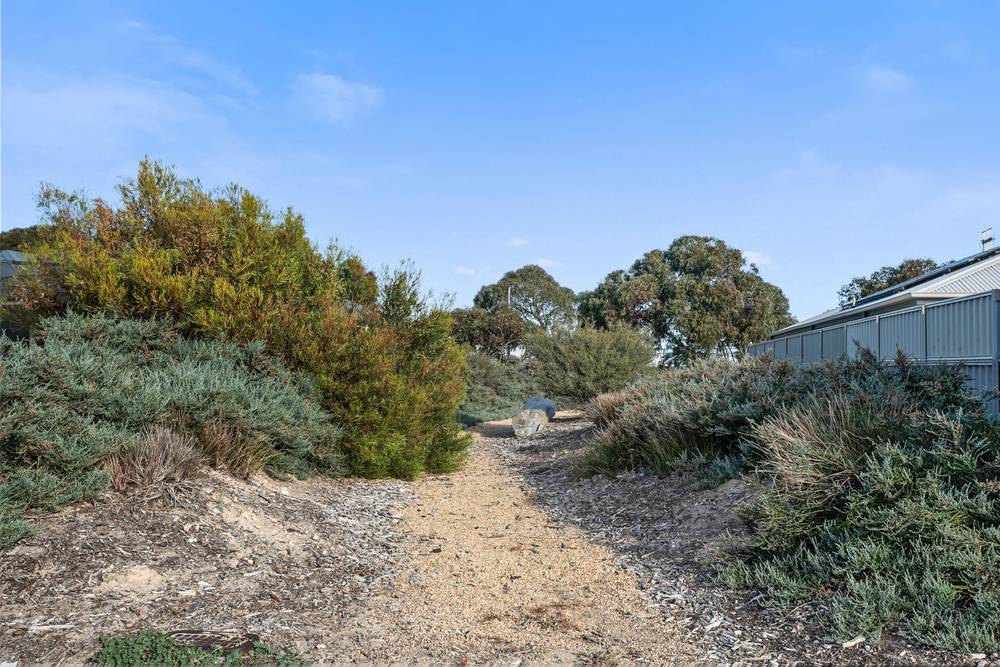 23 Princess Royal Pde, Hindmarsh Island, SA 5214