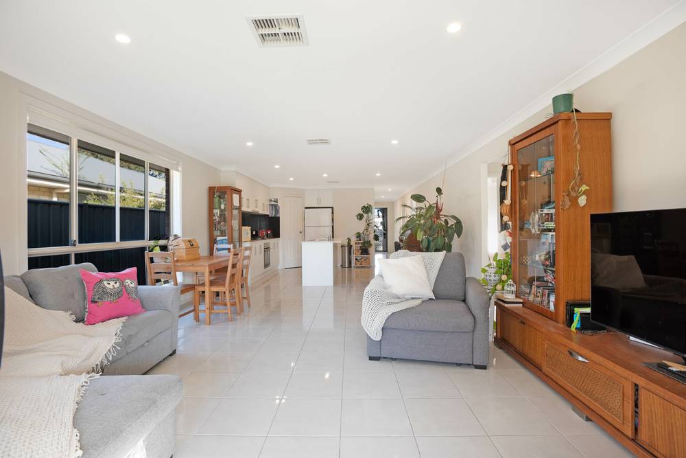 23 Princess Royal Pde, Hindmarsh Island, SA 5214