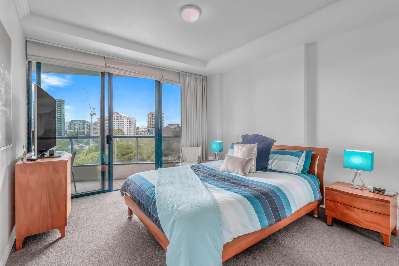 37/321 Main Street, KANGAROO POINT, QLD 4169