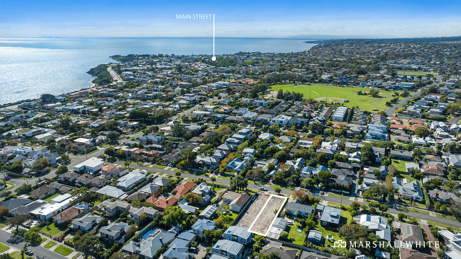 16 Venice Street, Mornington, VIC 3931
