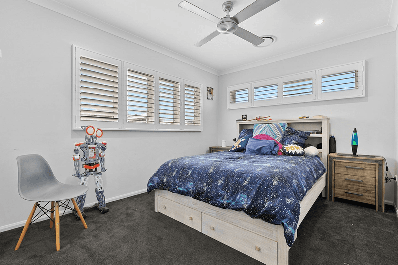 293 Esplanade, Pialba, QLD 4655