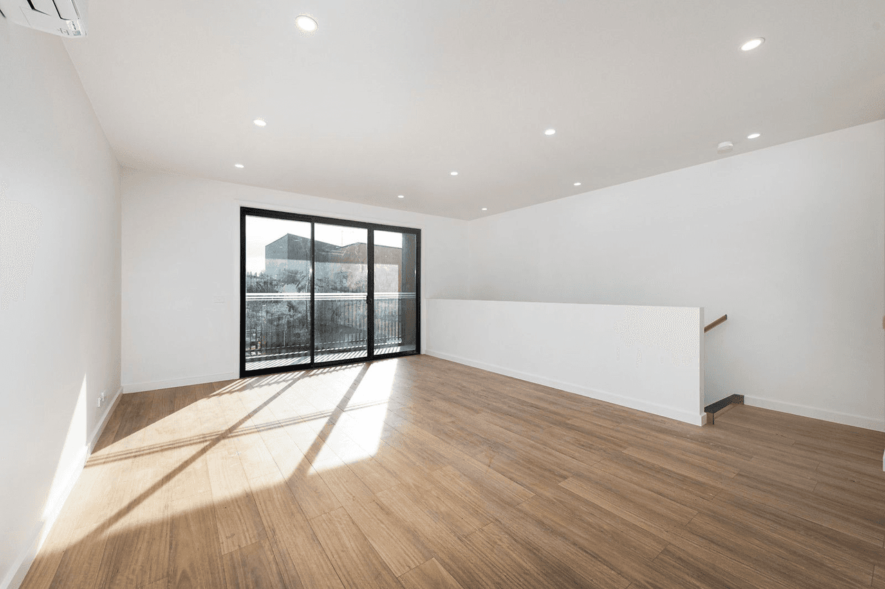 3/13 Newton Street, RESERVOIR, VIC 3073