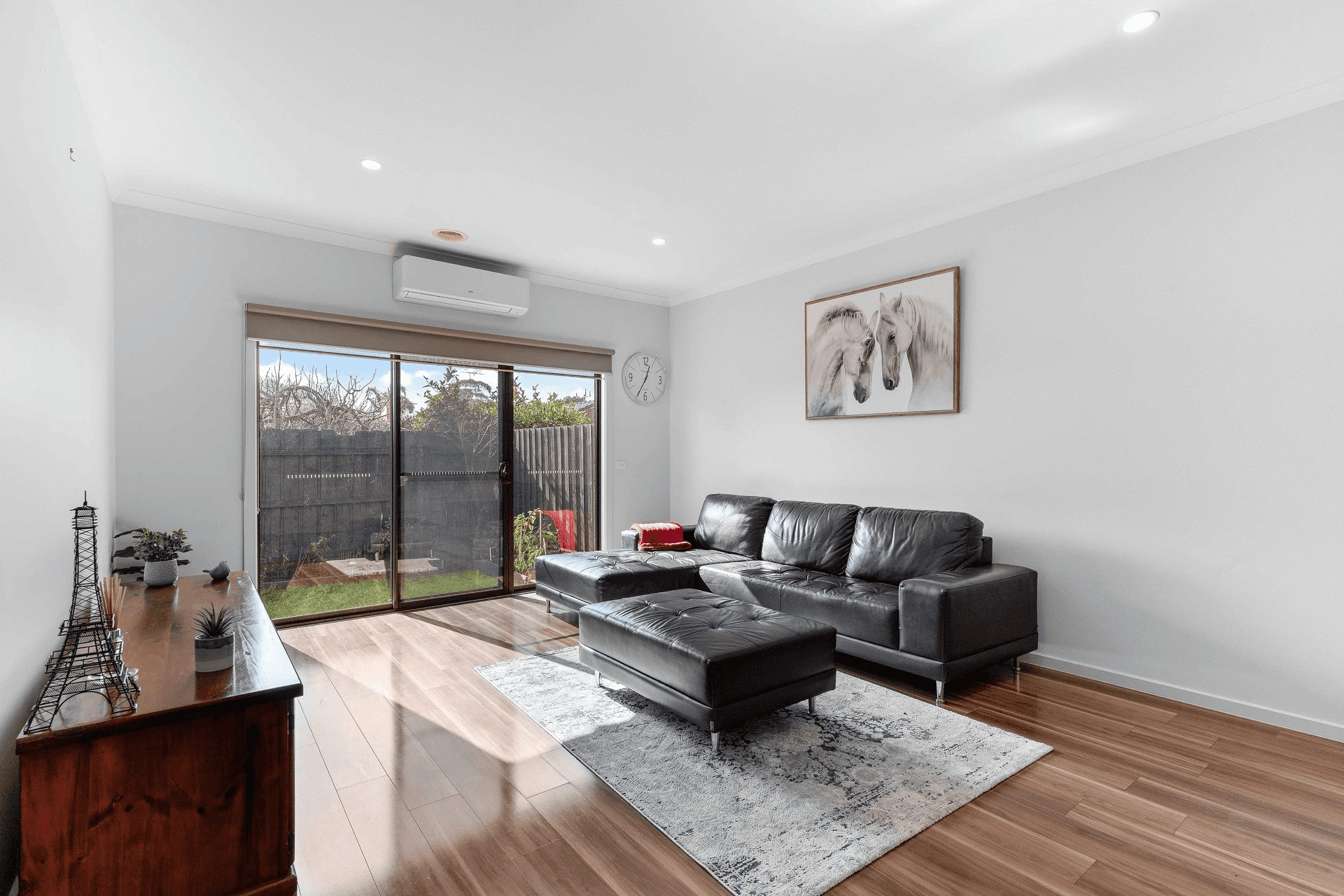 2/8 Shirley Street, St Albans, VIC 3021