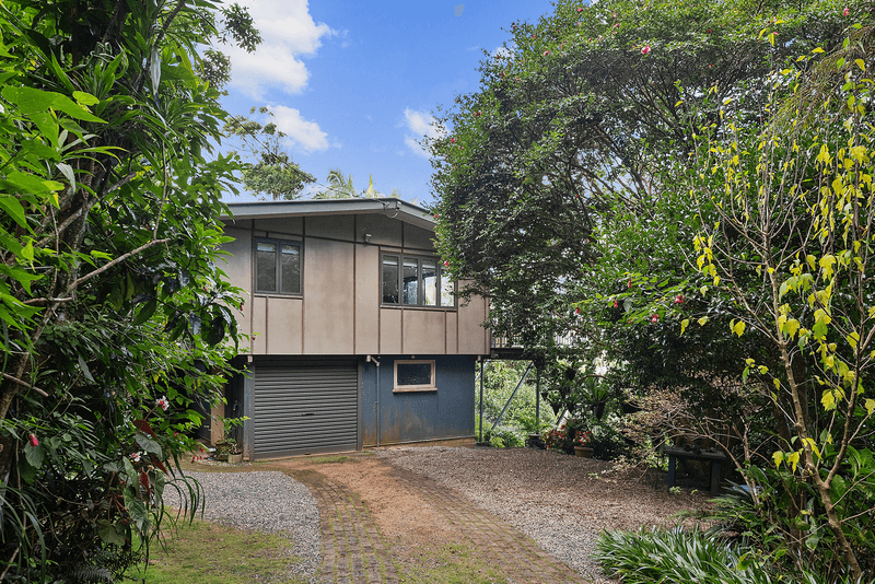 32 Attunga Lane, MOUNT GLORIOUS, QLD 4520