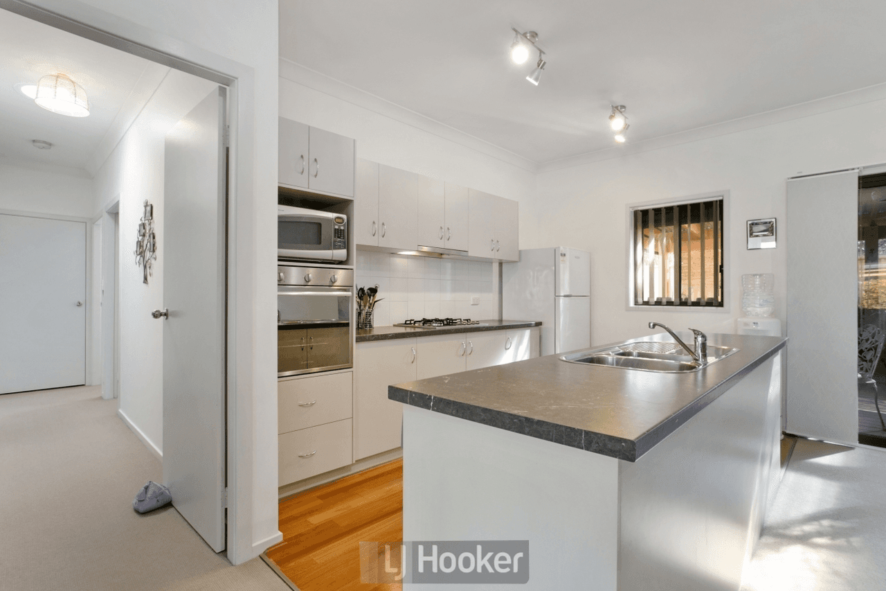 2/8-10 Margaret Street, WARNERS BAY, NSW 2282