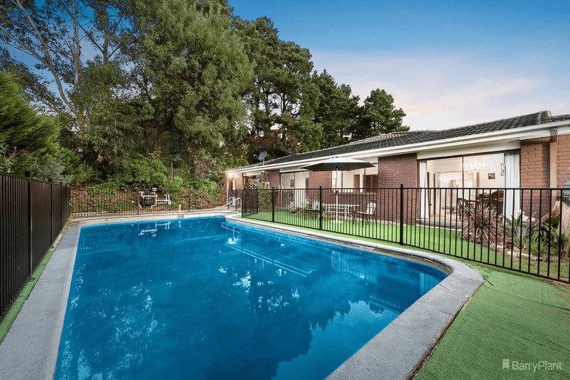 6 Little Valley Road, TEMPLESTOWE, VIC 3106