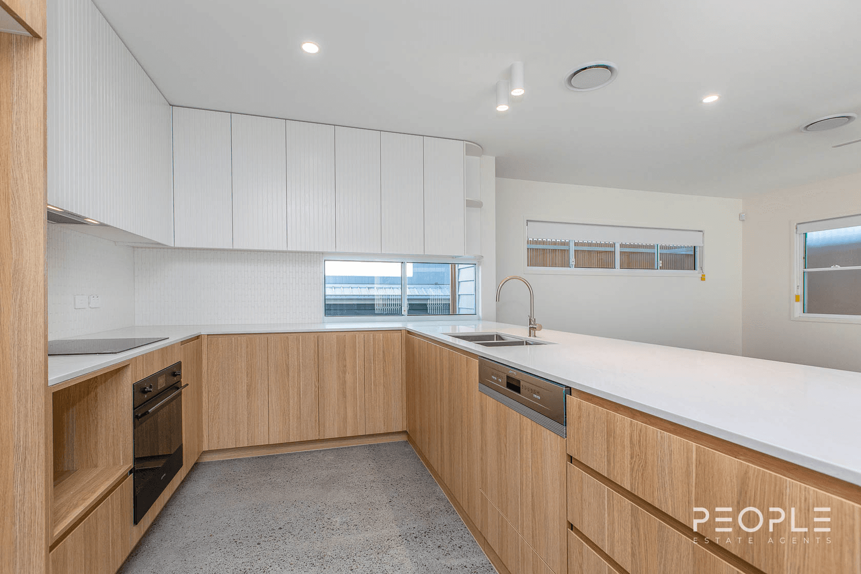 1-4/19 East Street, Camp Hill, QLD 4152