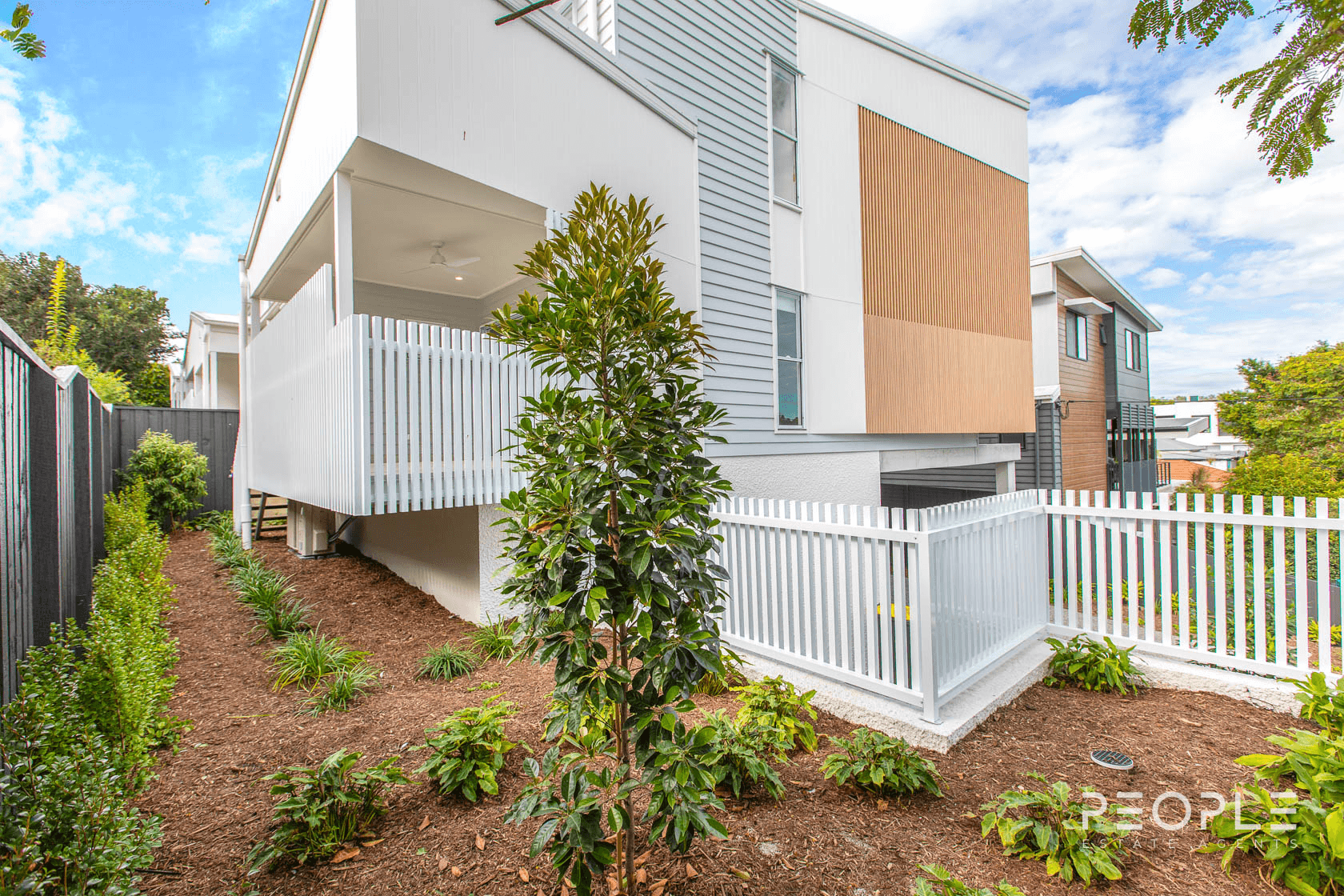 1-4/19 East Street, Camp Hill, QLD 4152