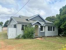 57 Railway Terrace, KINGAROY, QLD 4610