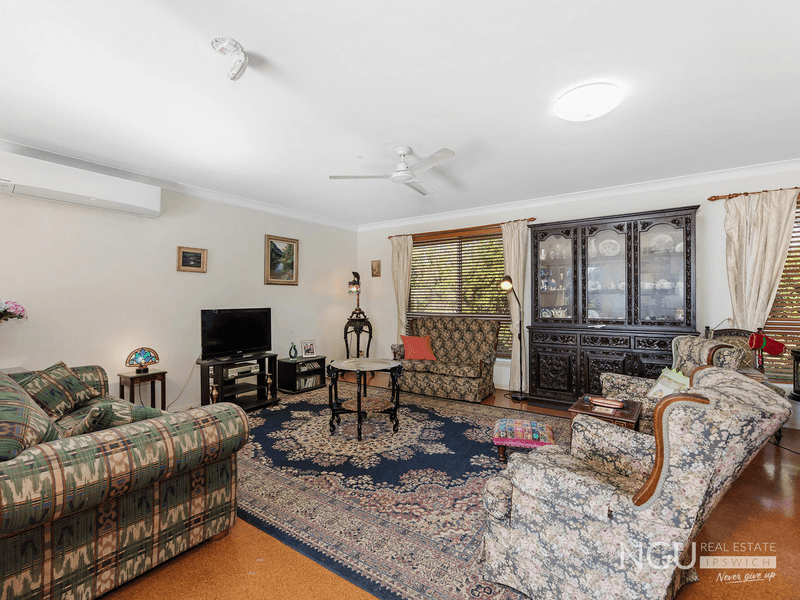 4 Bundoora Drive, Karana Downs, QLD 4306