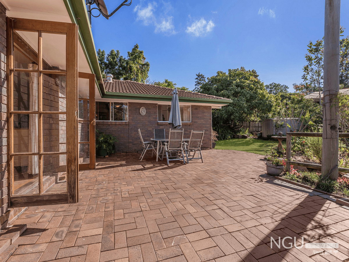 4 Bundoora Drive, Karana Downs, QLD 4306