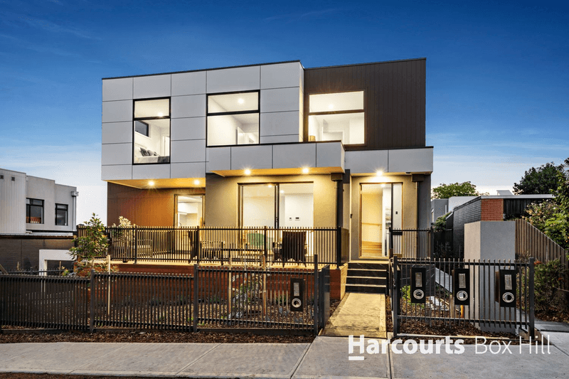 4/2 Lord Street, Doncaster East, VIC 3109