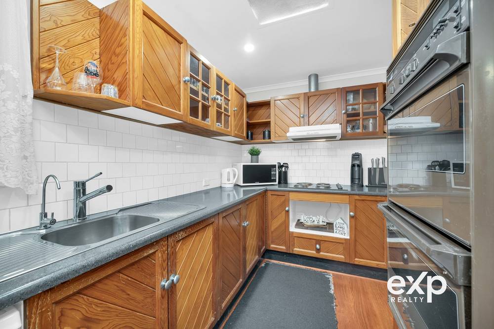 13 Francis Crescent, Salisbury Heights, SA 5109