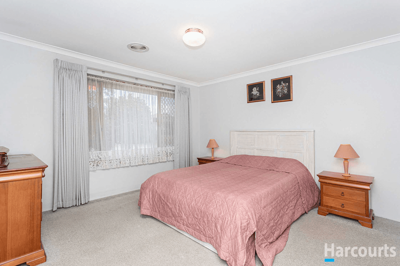 8 Knot Rise, BALLAJURA, WA 6066