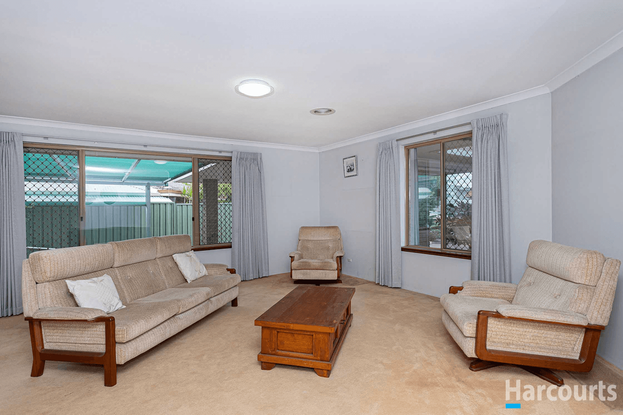 8 Knot Rise, BALLAJURA, WA 6066