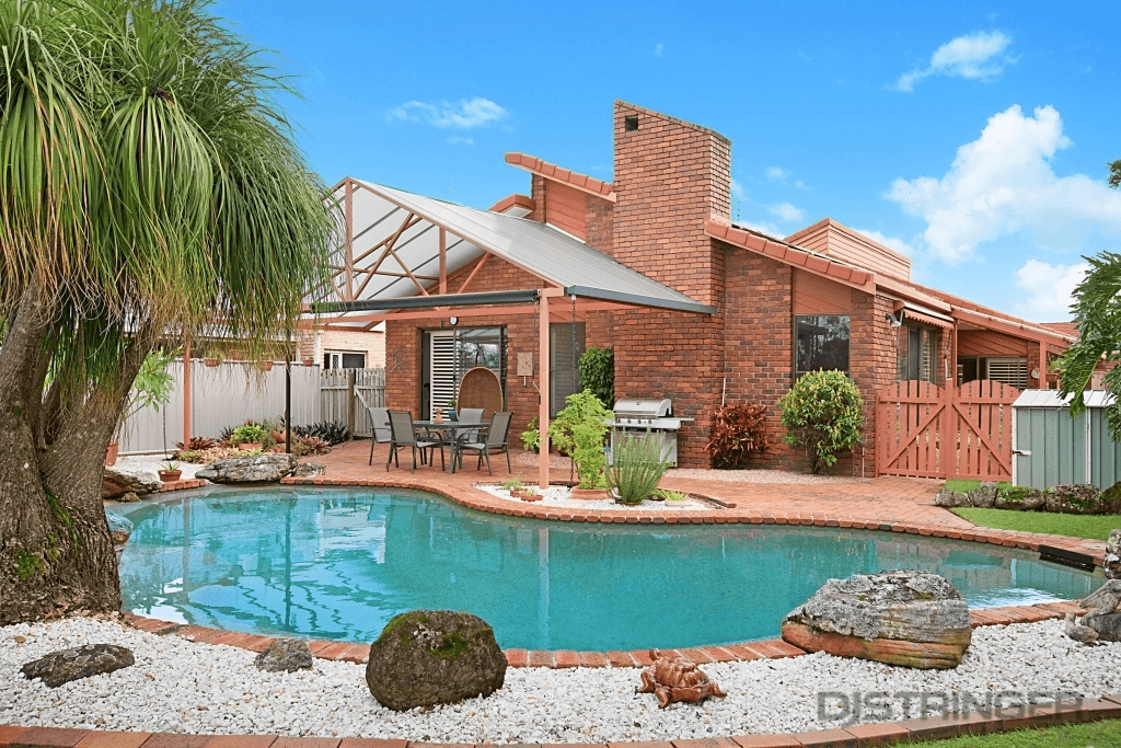 15 Coolabah Court, Banora Point, NSW 2486