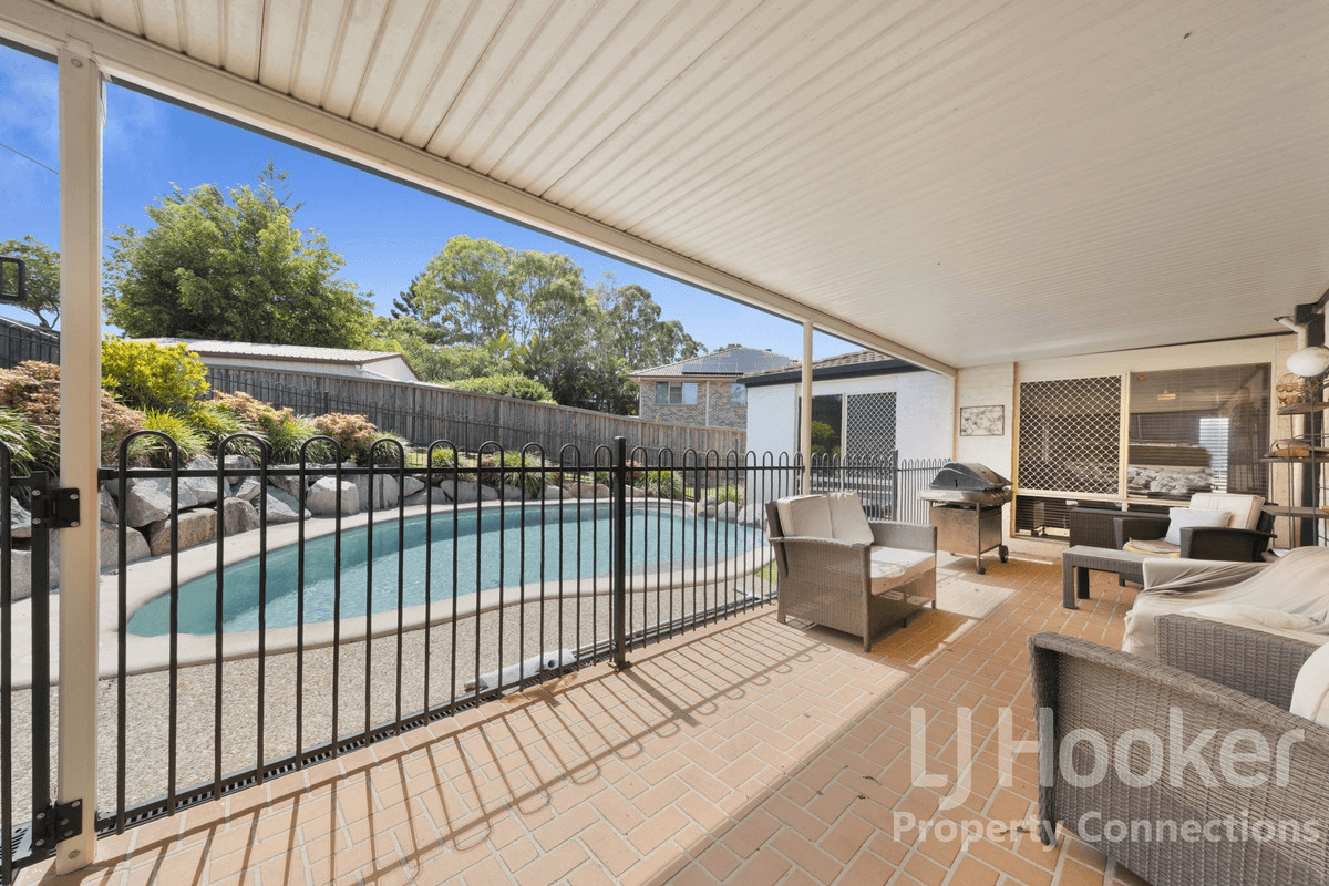 6 Kroning Court, PETRIE, QLD 4502
