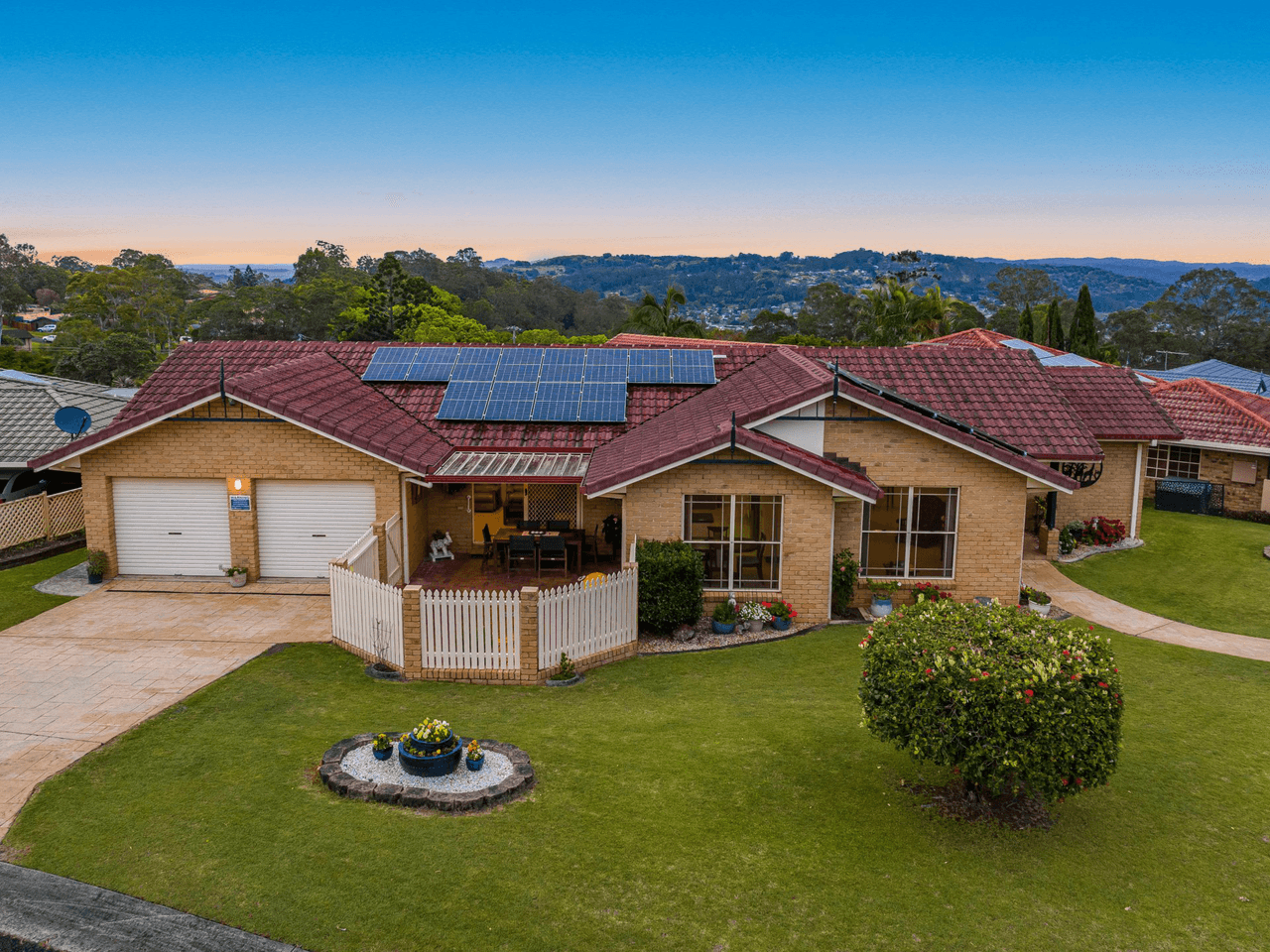 1 Arlington Court, GOONELLABAH, NSW 2480