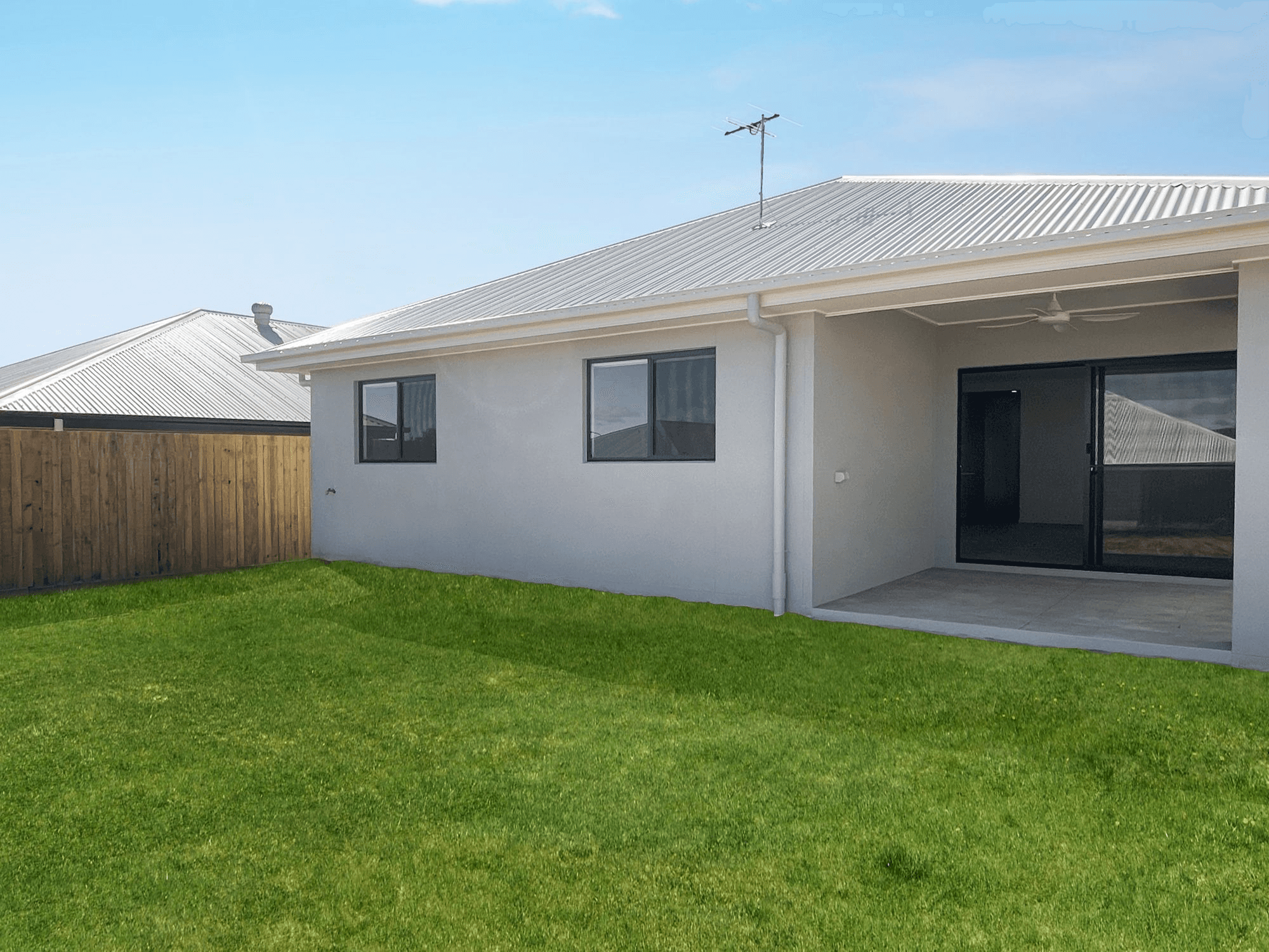 84 College Drive, FLAGSTONE, QLD 4280