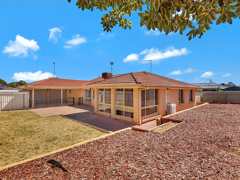 38 BECKHAM RISE, CRAIGMORE, SA 5114