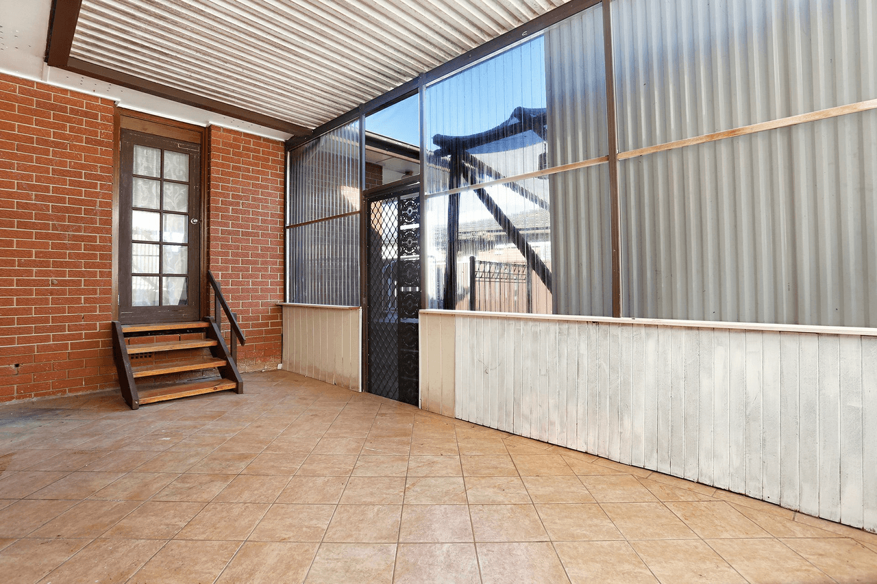 26 Winsford Avenue, HEBERSHAM, NSW 2770