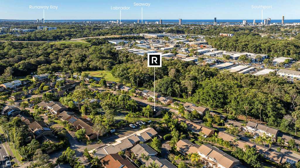 32/33-67 Edmund Rice Drive, SOUTHPORT, QLD 4215