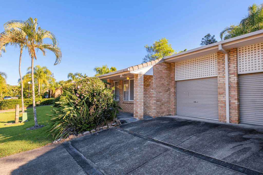 32/33-67 Edmund Rice Drive, SOUTHPORT, QLD 4215