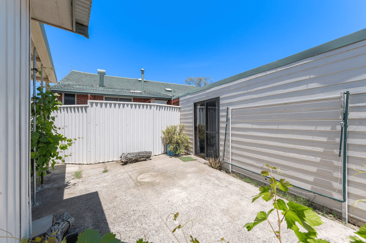 24A Batten Street, Coolbellup, WA 6163