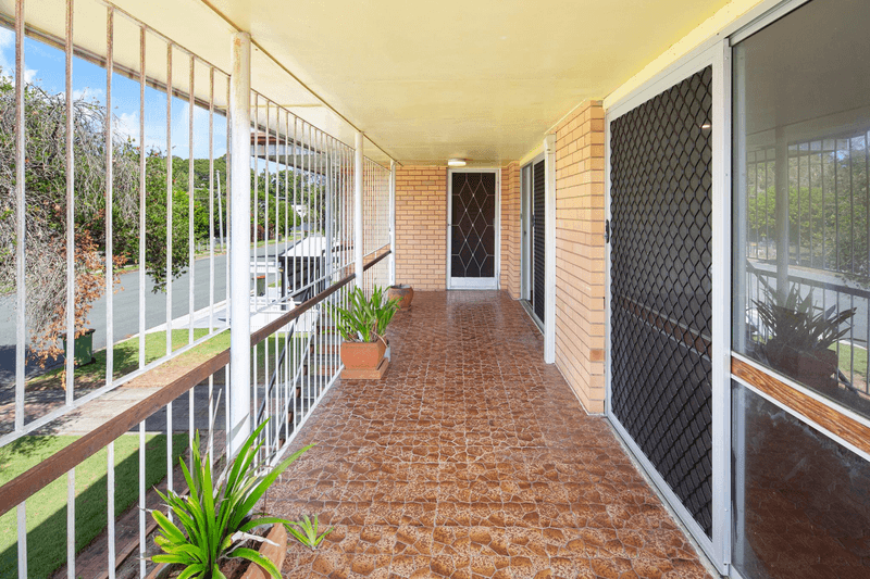7 View Street, Woody Point, QLD 4019