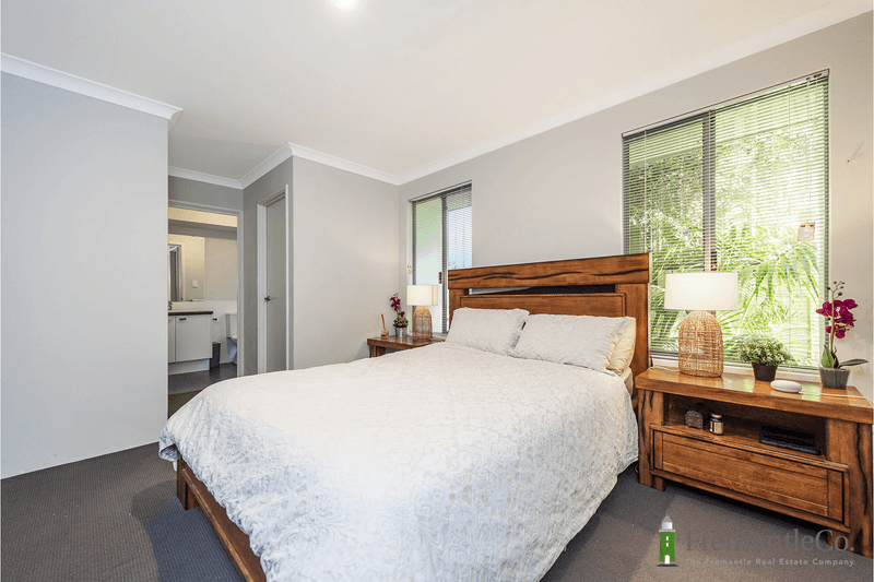 5A Chesham Way, Hamilton Hill, WA 6163