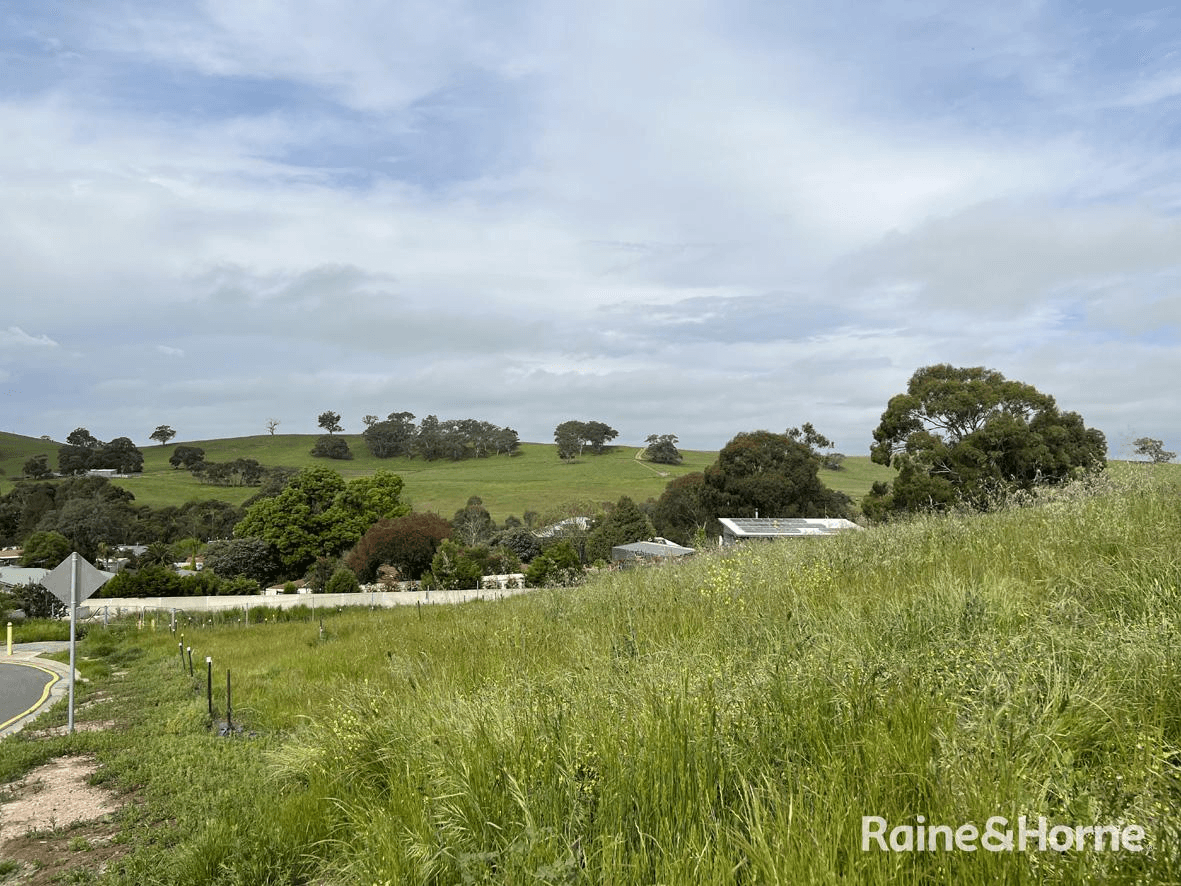 56 Webber Drive, NAIRNE, SA 5252