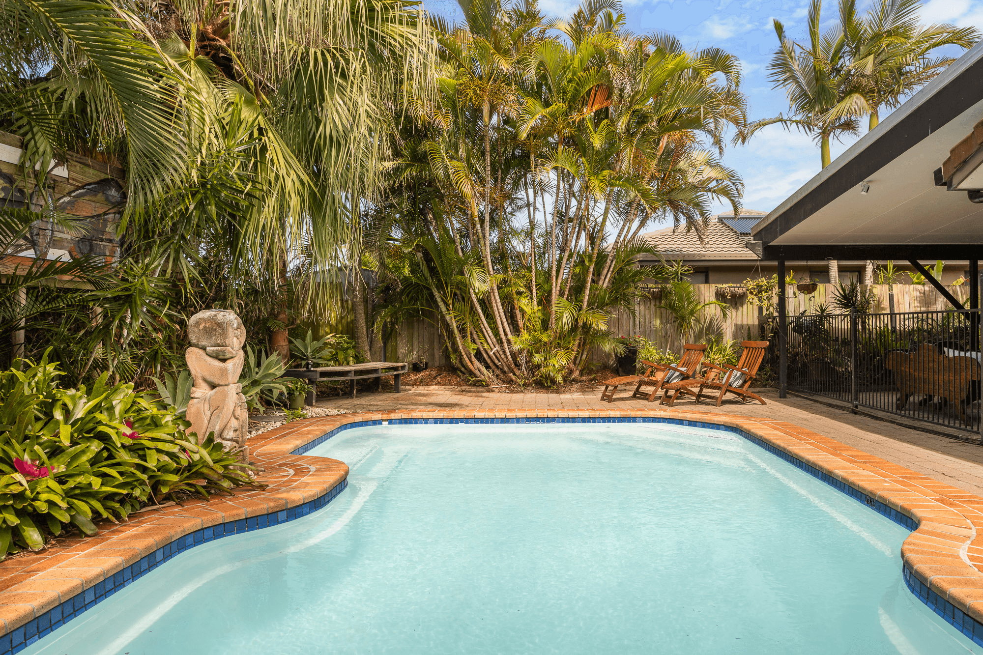 17 Coonawa Street, Buddina, QLD 4575